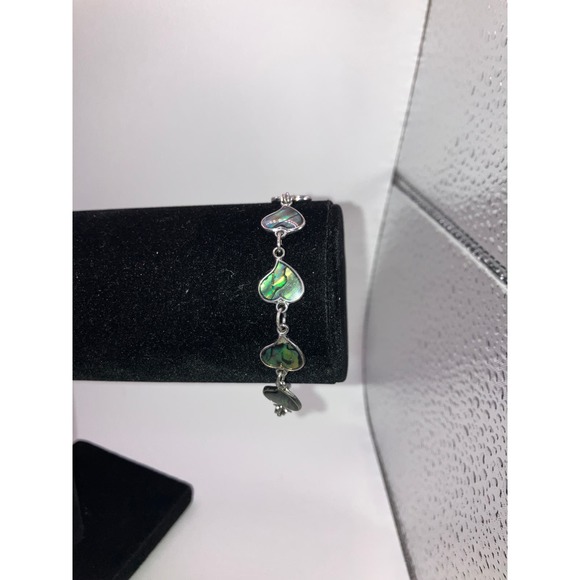 Mother of Pearl Heart Shaped Silver-Tone 7 Inch Bracelet! - Picture 5 of 10